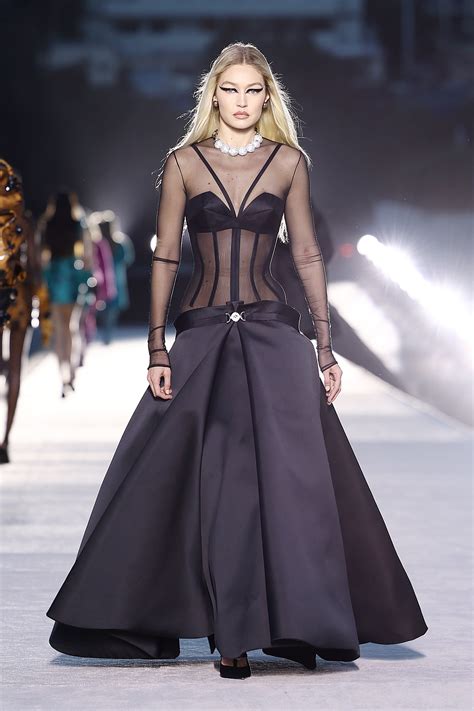 versace runway gigi hadid|gigi hadid vogue.